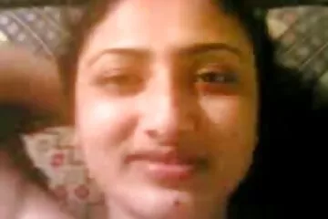 प्रसिद्ध बनना चाहते हैं, जो 18 साल पुराने लोगों के बीच असली सनी लियोन की सेक्सी एचडी मूवी सेक्स