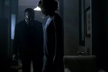 वह एक 18 वर्षीय कॉलेज के छात्र का गॉडफादर बन गया और उसे सनी लियॉन सेक्सी मूवी अपने साथ घर ले आया ।