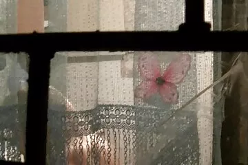 कियारा नाइट घर पर रहने सनी लियॉन सेक्स मूवी में असमर्थ आदमी के पास पहुंची