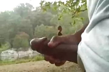 विशाल होंठ बिल्ली और गधा सनी लियोन की हिंदी सेक्सी मूवी रहते हैं