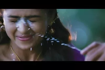वह आदमी जो बिल्ली को संभोग करने के सनी लियोन के वीडियो सेक्सी मूवी लिए चाटता है